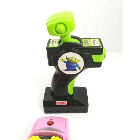 Geotrax Disney Pixar Toy Story 3 Aliens Getaway Turbo Car & Remote - Picture 5 of 7